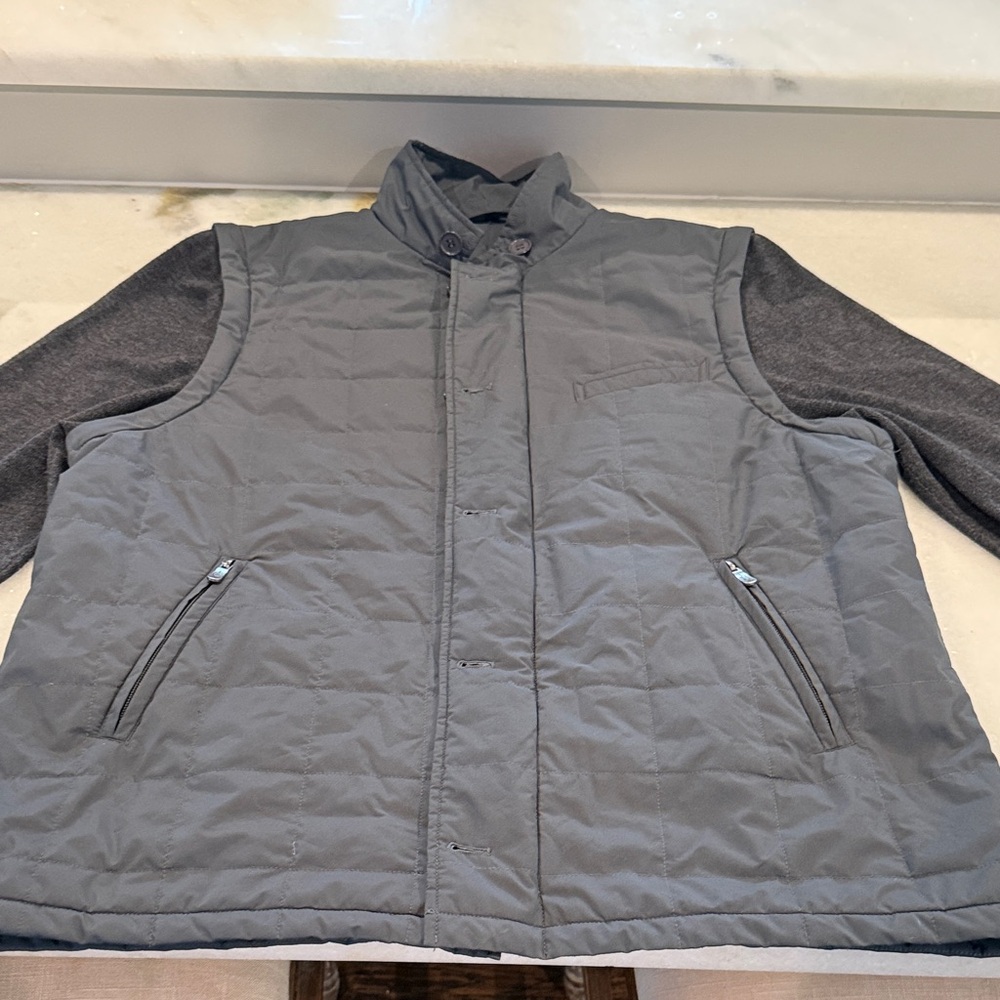 Men's Gray Quilted Jacket